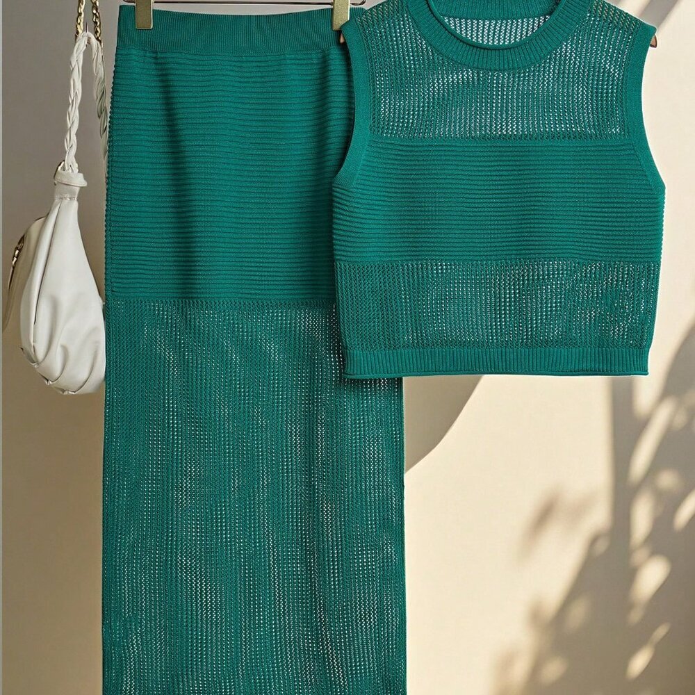 Dark Green Casual Women's Hollow Out Knitted Sweater Vest And Mini Skirt Suits